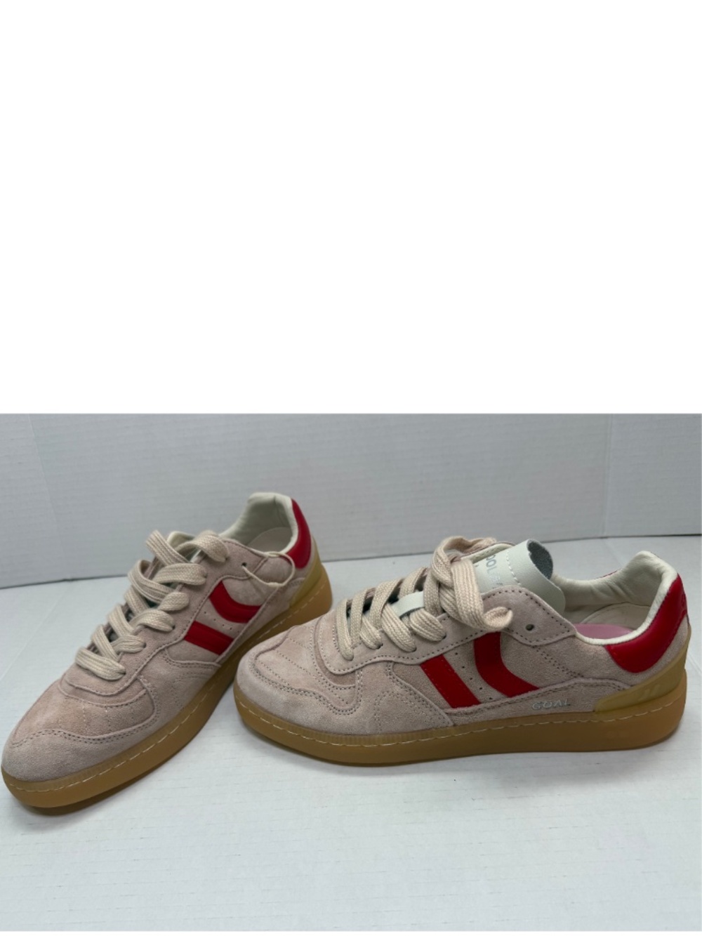 NWOB Coolway Goal Suede Retro Court Sneakers -Marshmallow/Red- size 7.5 US/ 38EU - Picture 11 of 11